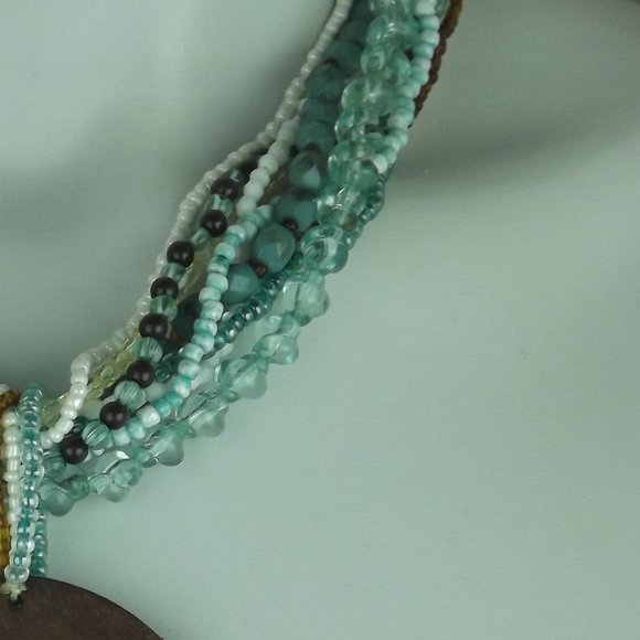 BOHO Design Beaded Pendent Necklace - Picture 2 of 3